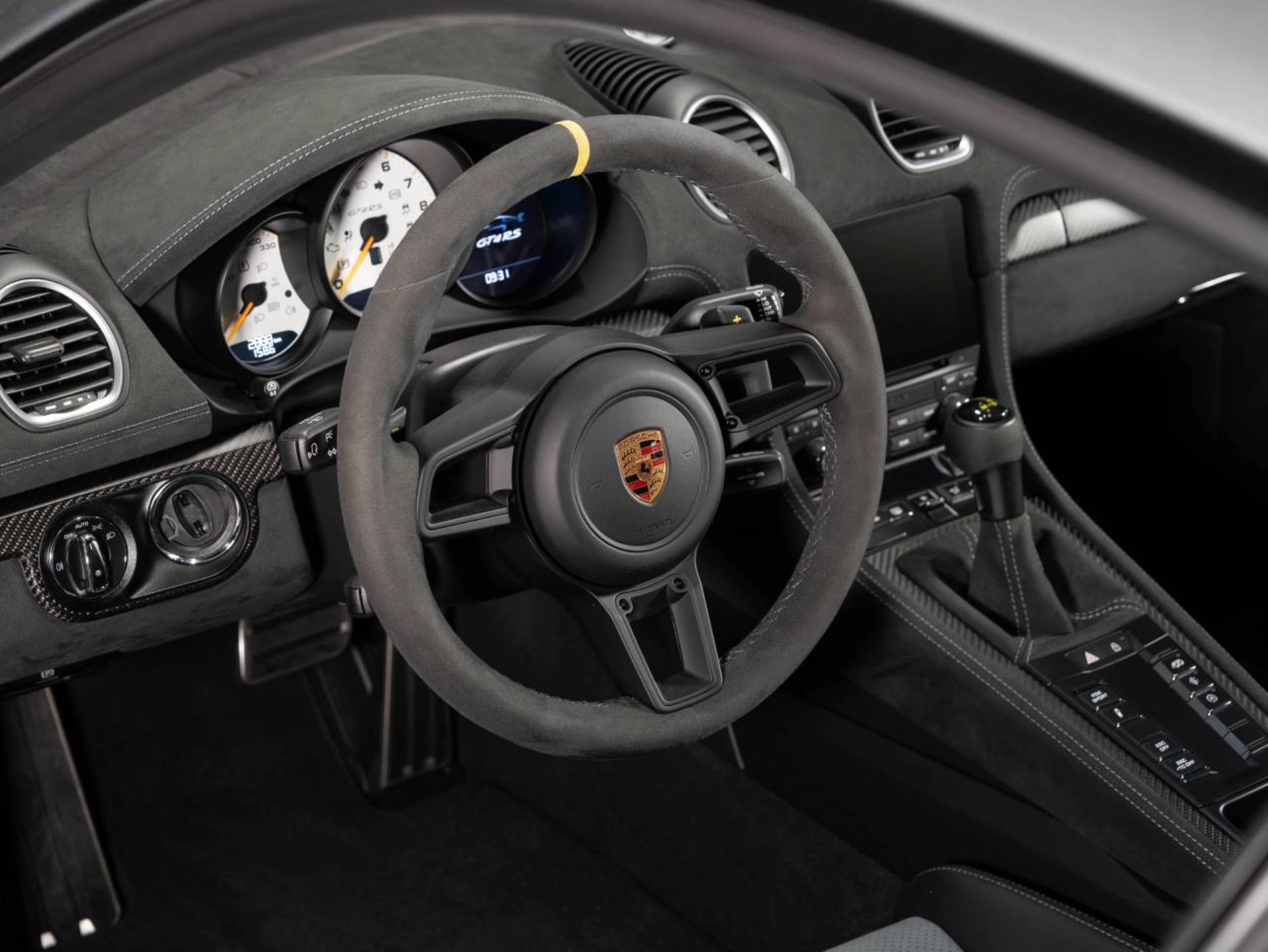 PORSCHE 718 Cayman GT4 RS (MY22)-image-8