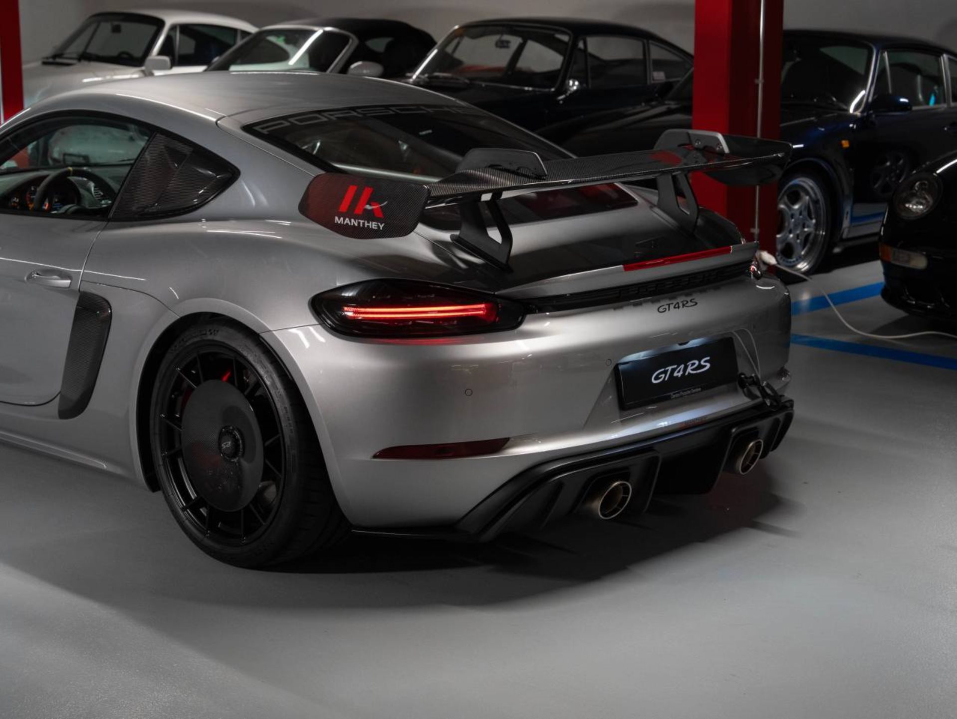 PORSCHE 718 Cayman GT4 RS (MY22)-image-26