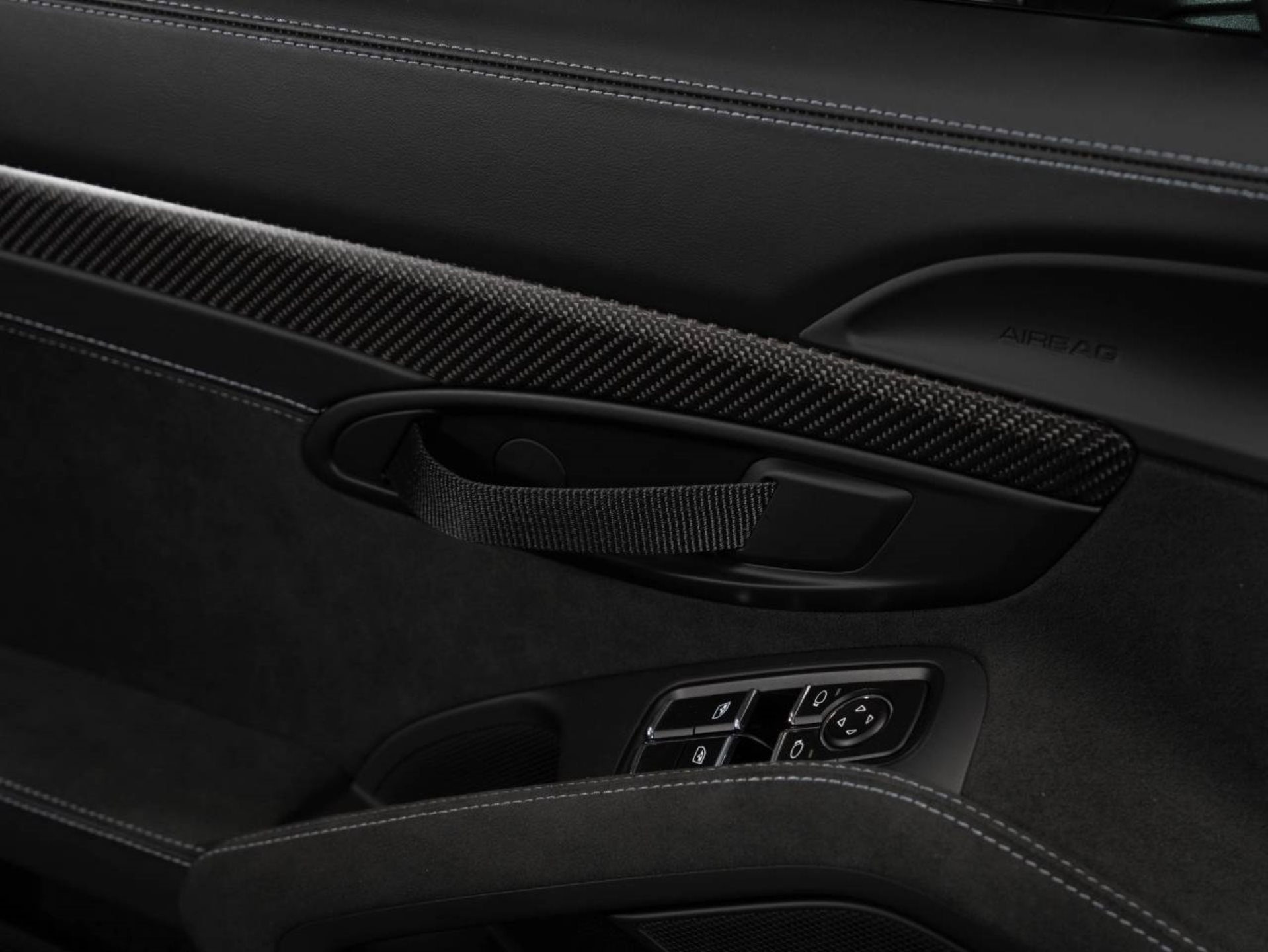 PORSCHE 718 Cayman GT4 RS (MY22)-image-15
