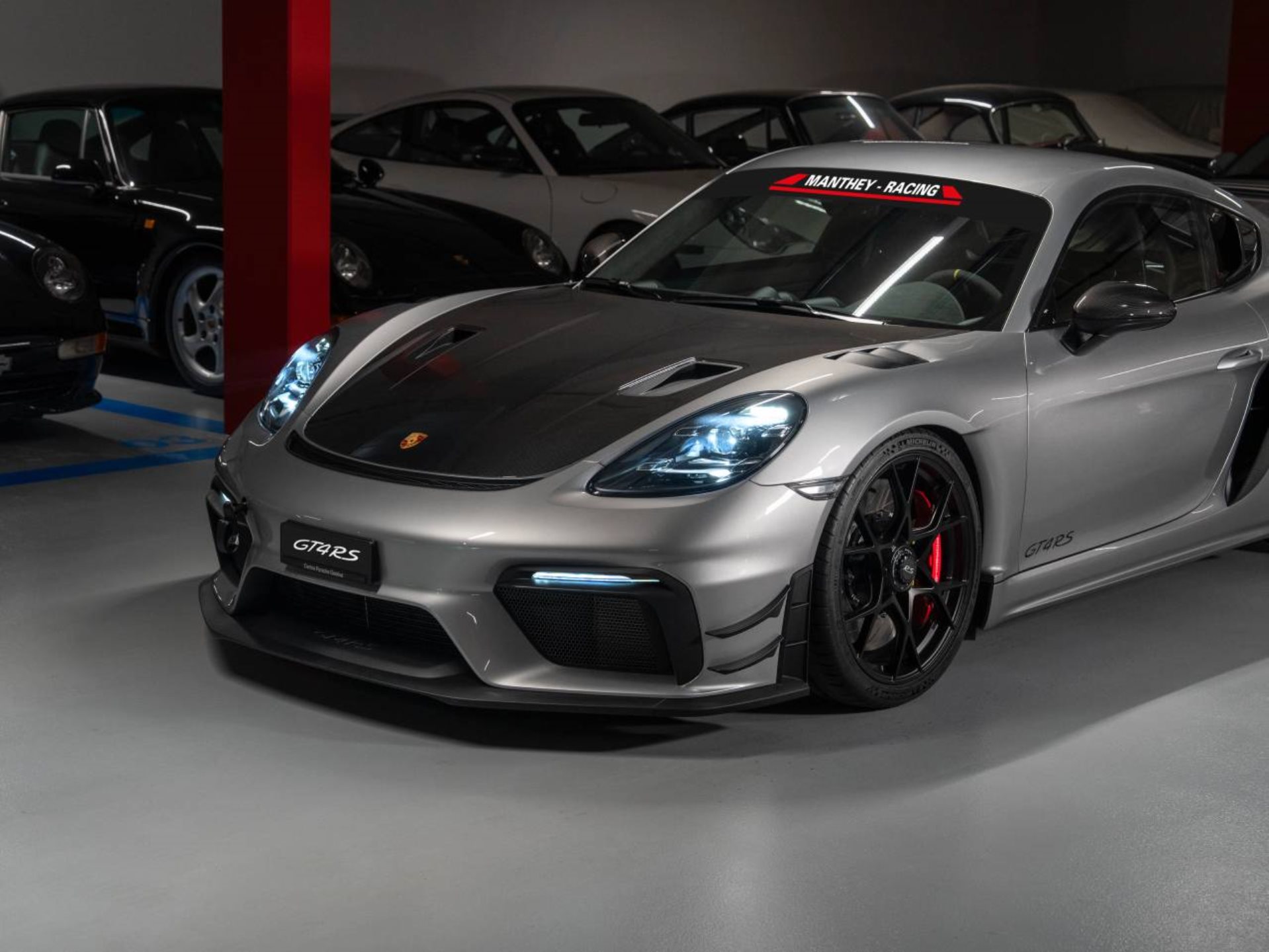 PORSCHE 718 Cayman GT4 RS (MY22)-image-28