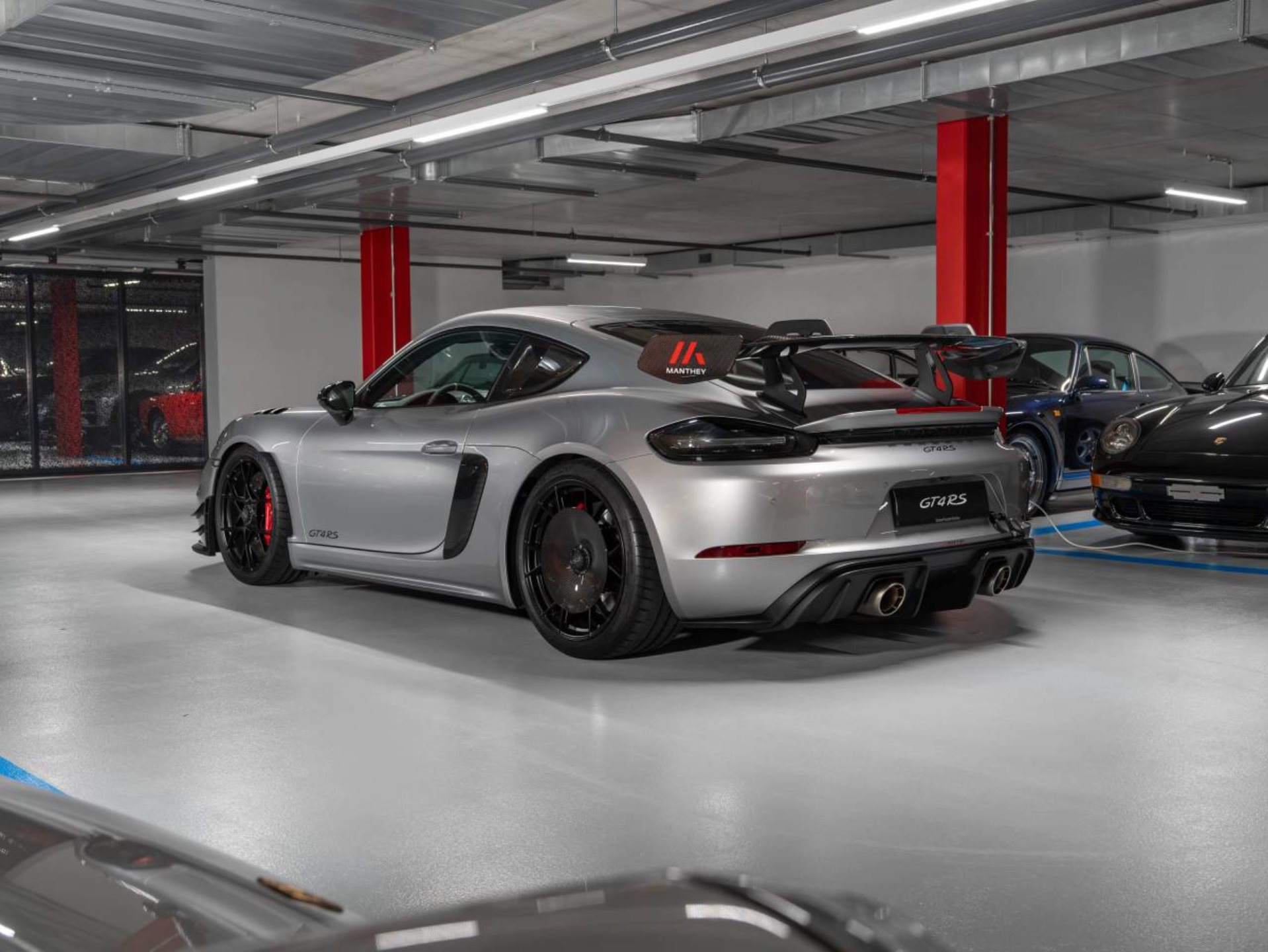 PORSCHE 718 Cayman GT4 RS (MY22)-image-5