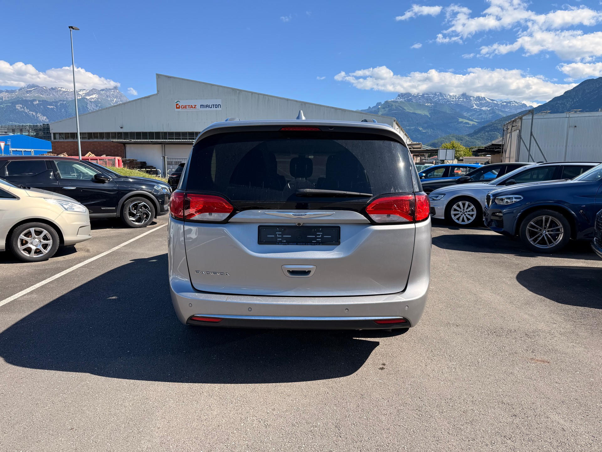 CHRYSLER PACIFICA-image-4