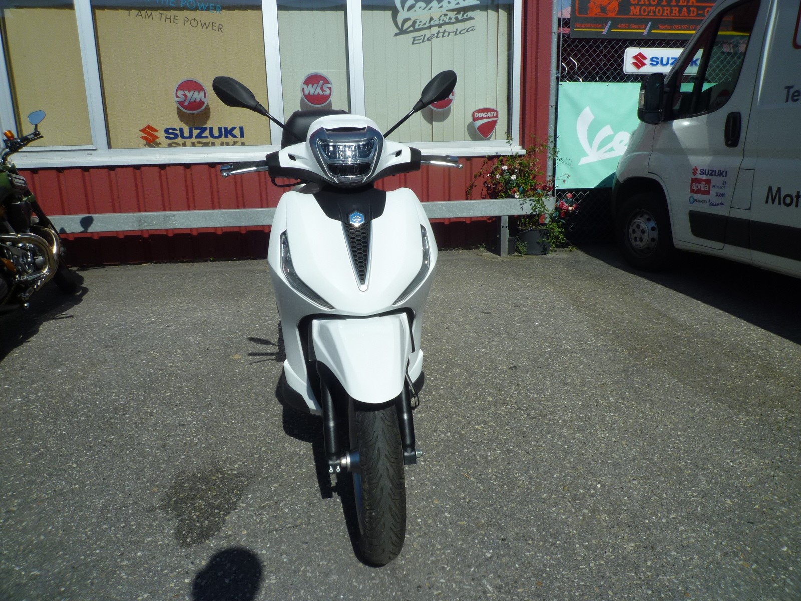 PIAGGIO Beverly 300-image-3