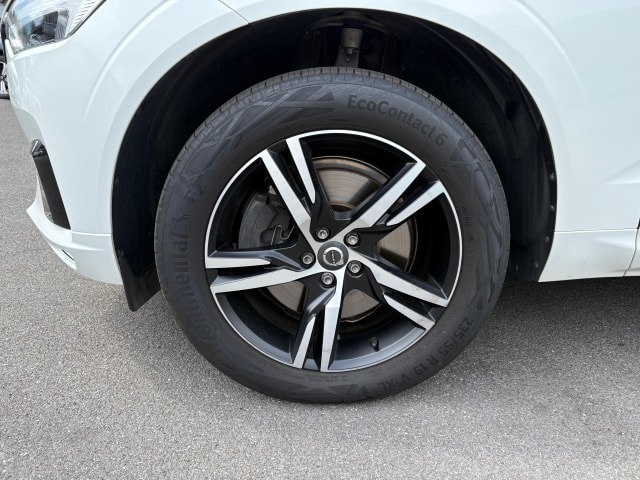 VOLVO XC60 2.0 B4 MH R-Design AWD-image-14