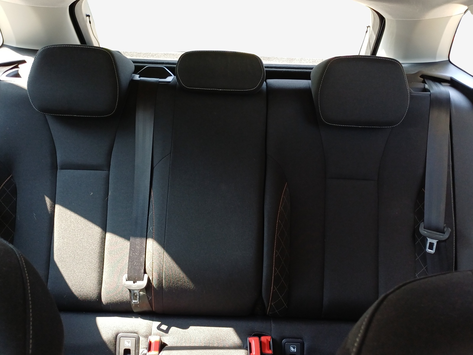 SKODA Scala 1.0 TSI Ambition-image-11