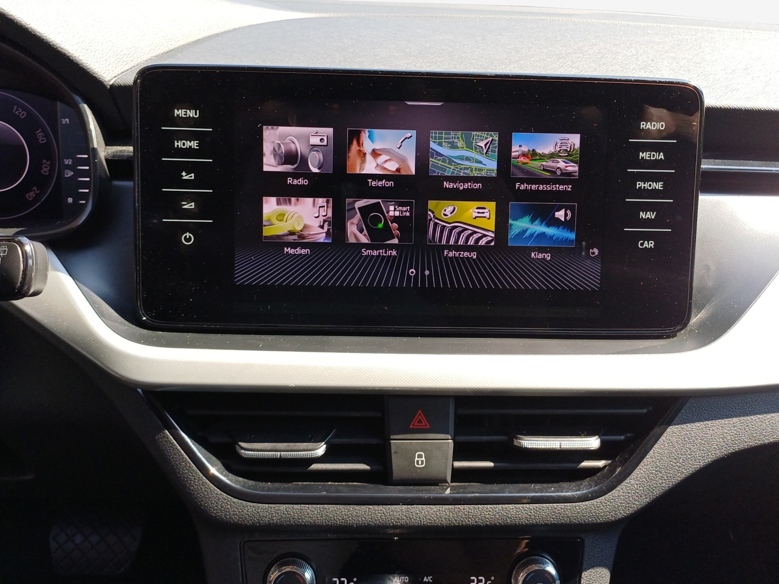 SKODA Scala 1.0 TSI Ambition-image-10