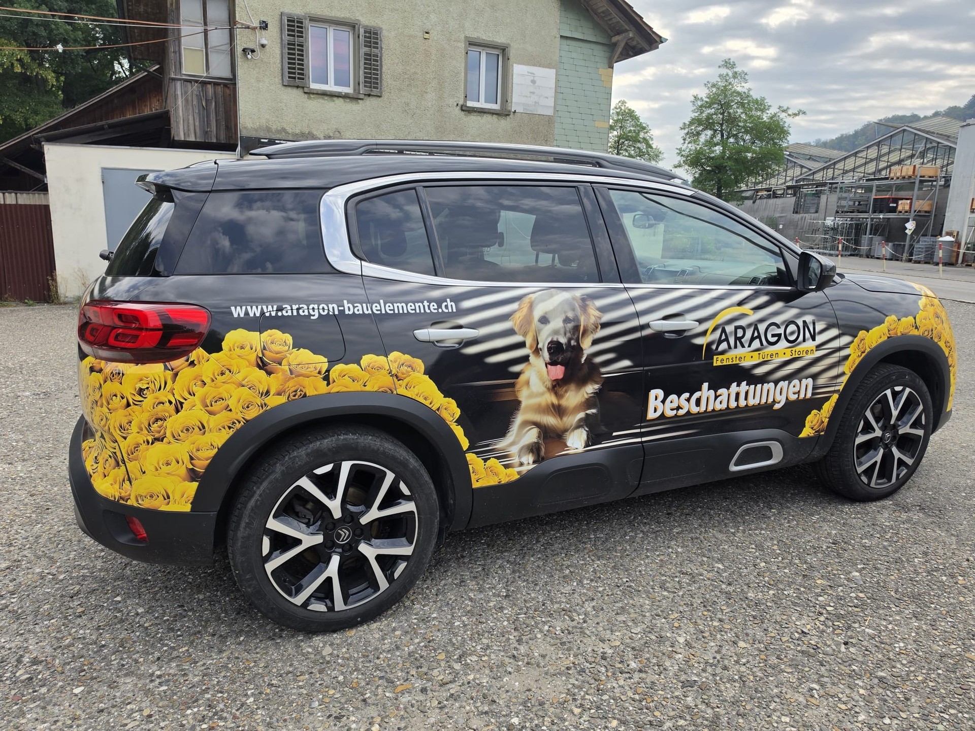 CITROEN C5 Aircross 1.5 BlueHD Shine EAT8-image-2