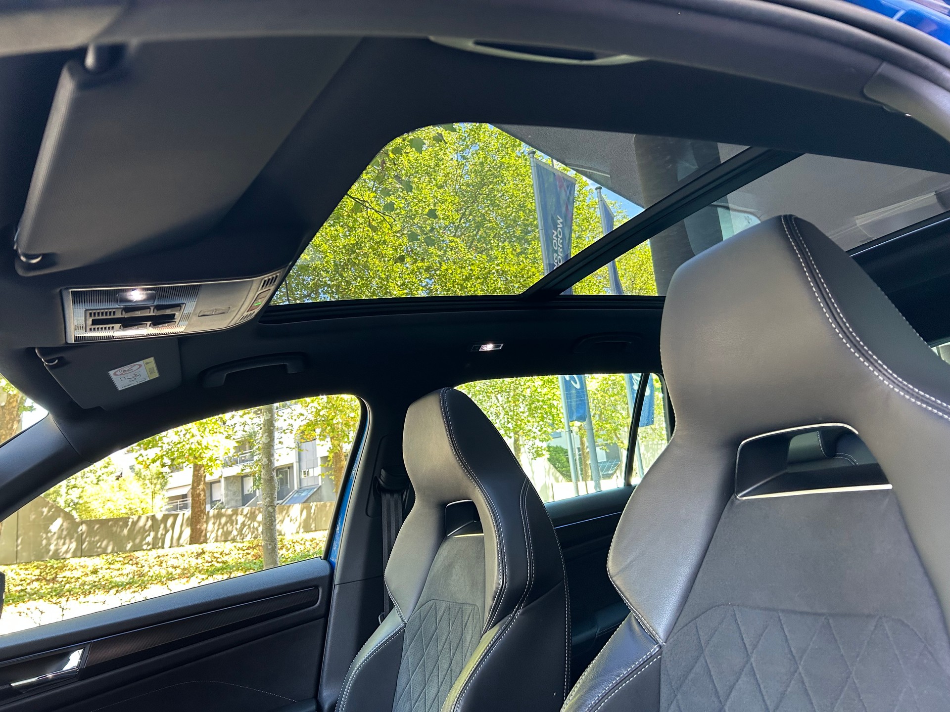 SKODA Kodiaq 2.0 TSI 4x4 SportLine-image-11