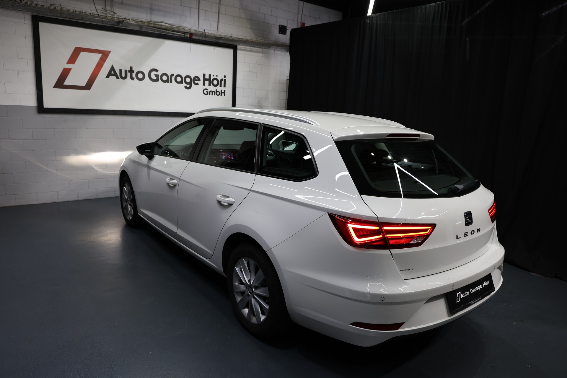 SEAT Leon ST 2.0 TDI CR FR DSG-image-15