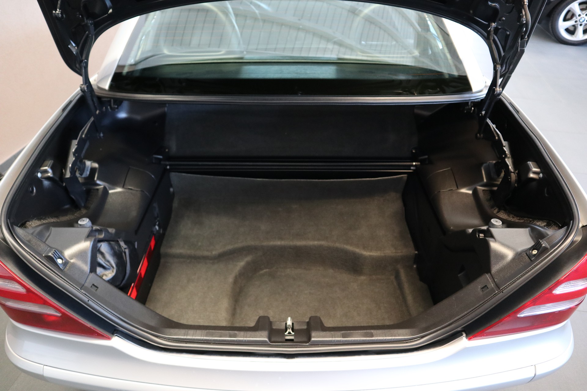 MERCEDES-BENZ SLK 230 Kompressor-image-13