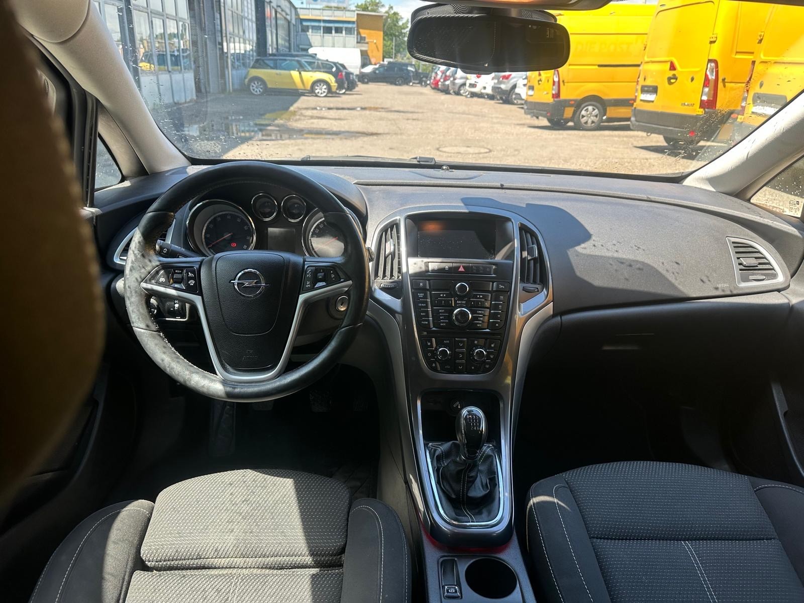 OPEL Astra SportsTourer 1.6i 16V Turbo Sport-image-6