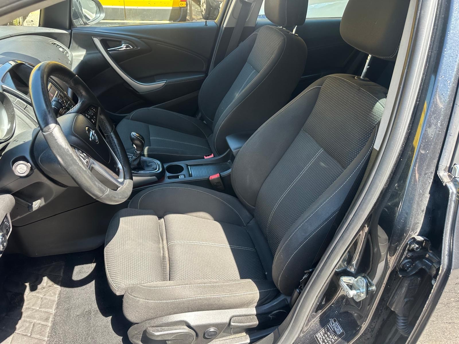 OPEL Astra SportsTourer 1.6i 16V Turbo Sport-image-10