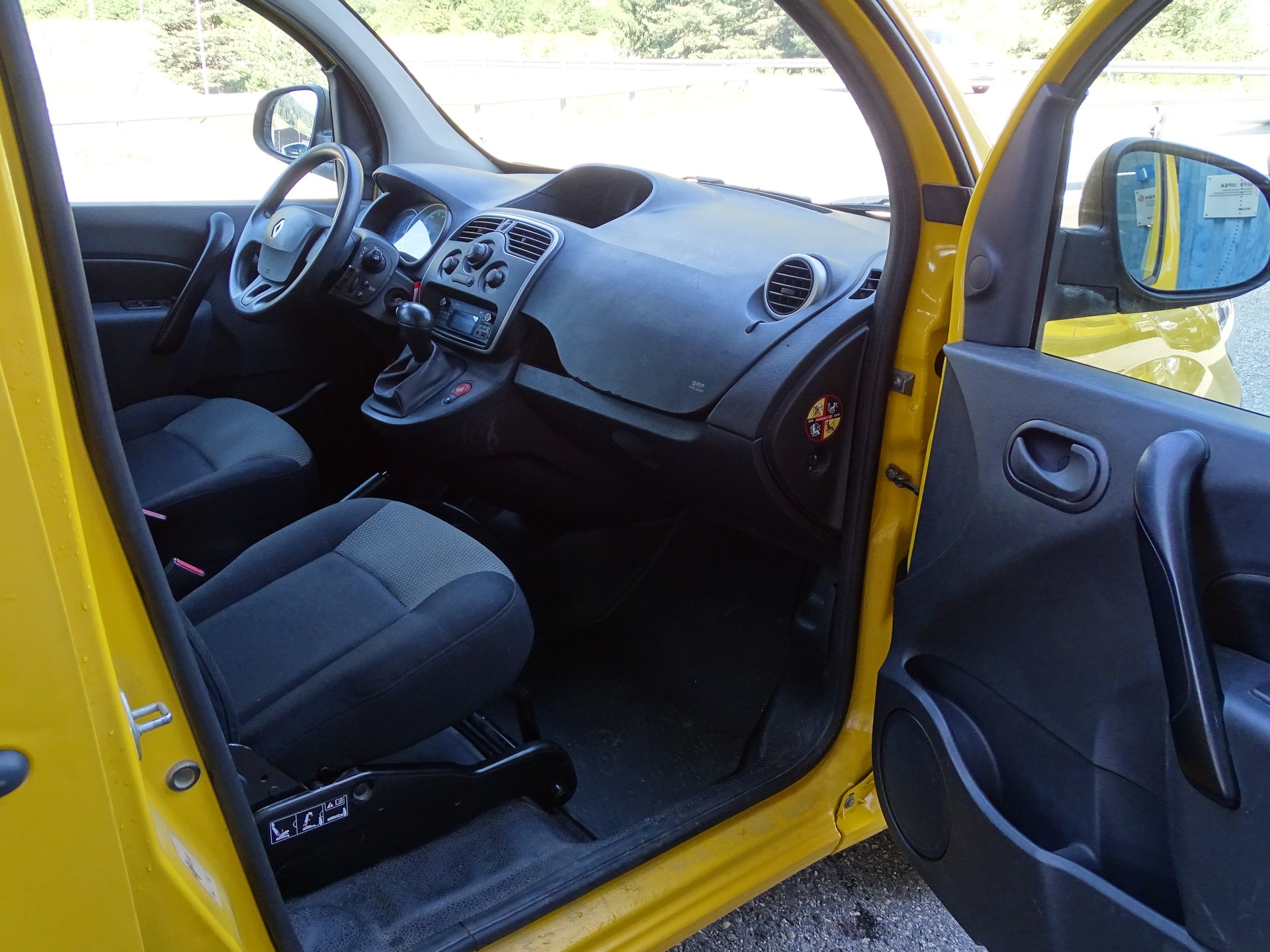 RENAULT Kangoo Maxi Z.E. 33 R60 Business 2 Pl.-image-9