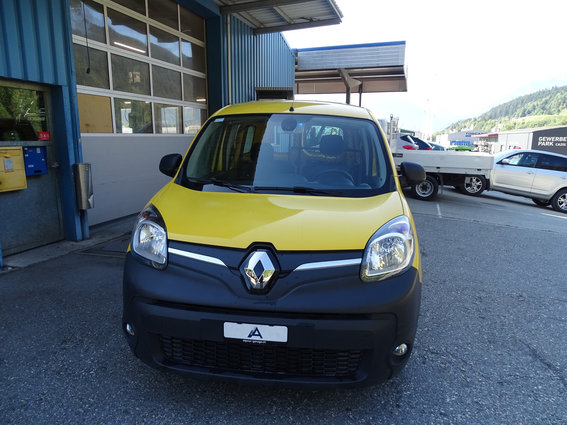 RENAULT Kangoo Maxi Z.E. 33 R60 Business 2 Pl.-image-1
