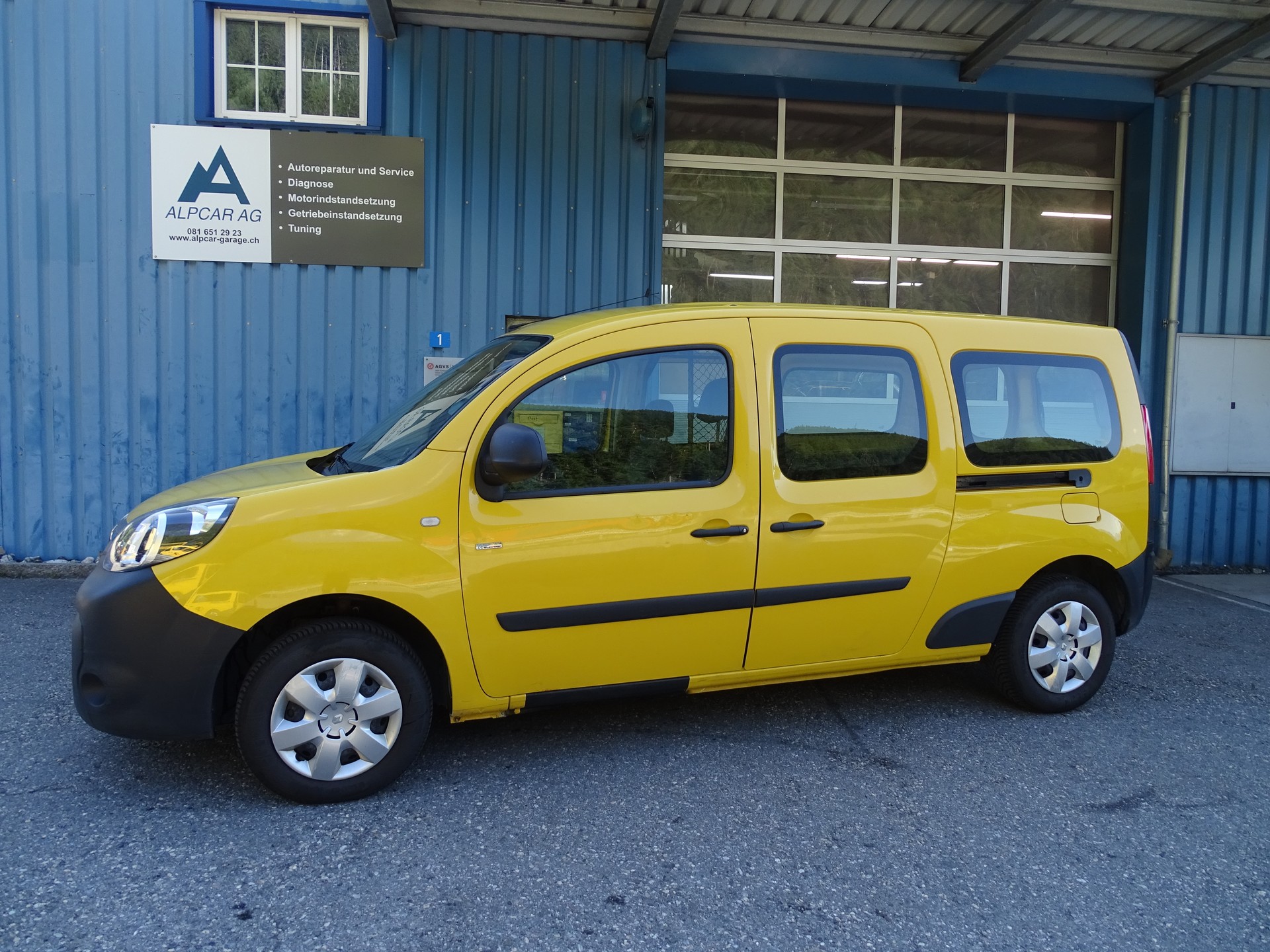 RENAULT Kangoo Maxi Z.E. 33 R60 Business 2 Pl.-image-0