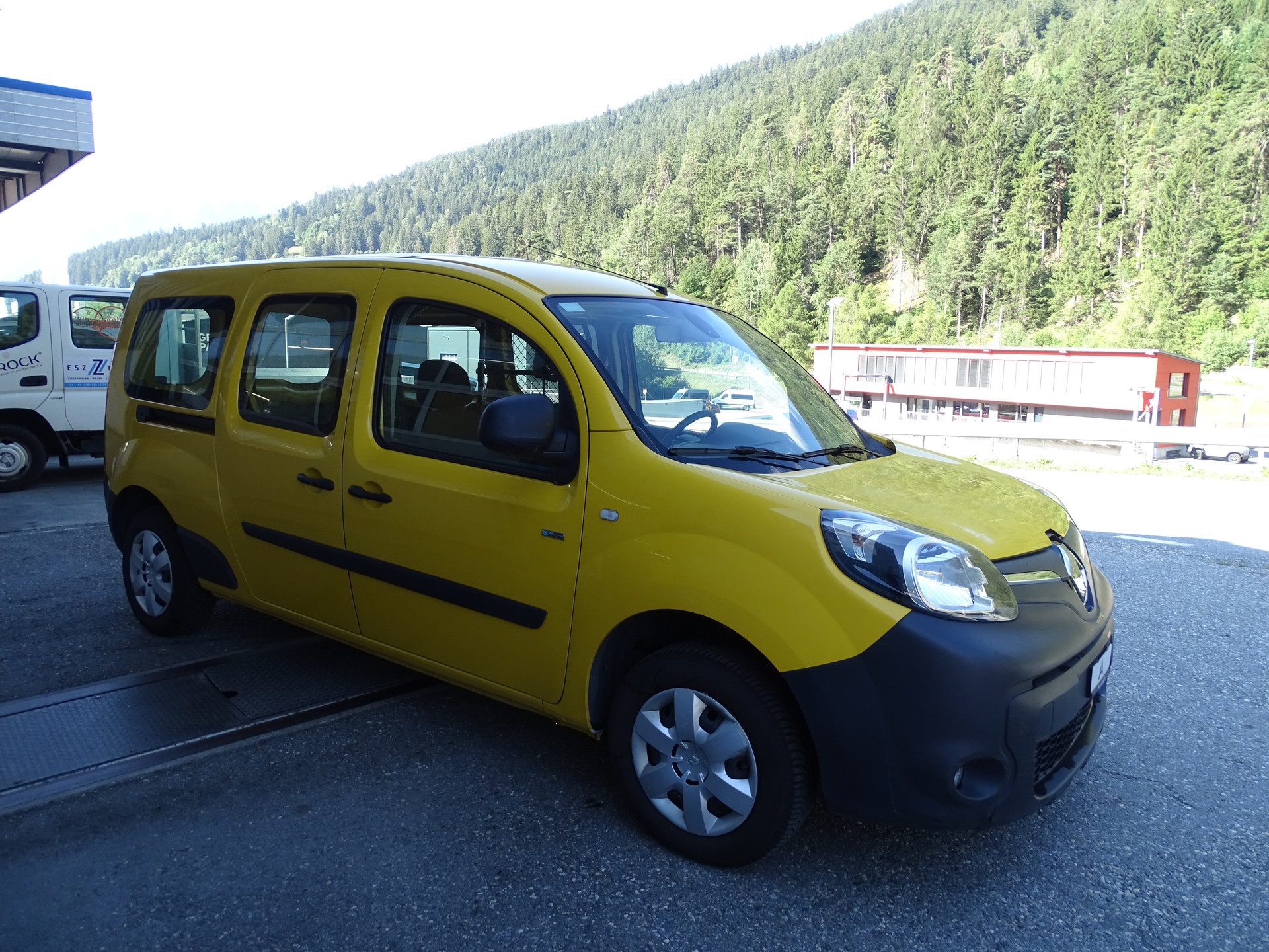 RENAULT Kangoo Maxi Z.E. 33 R60 Business 2 Pl.-image-6