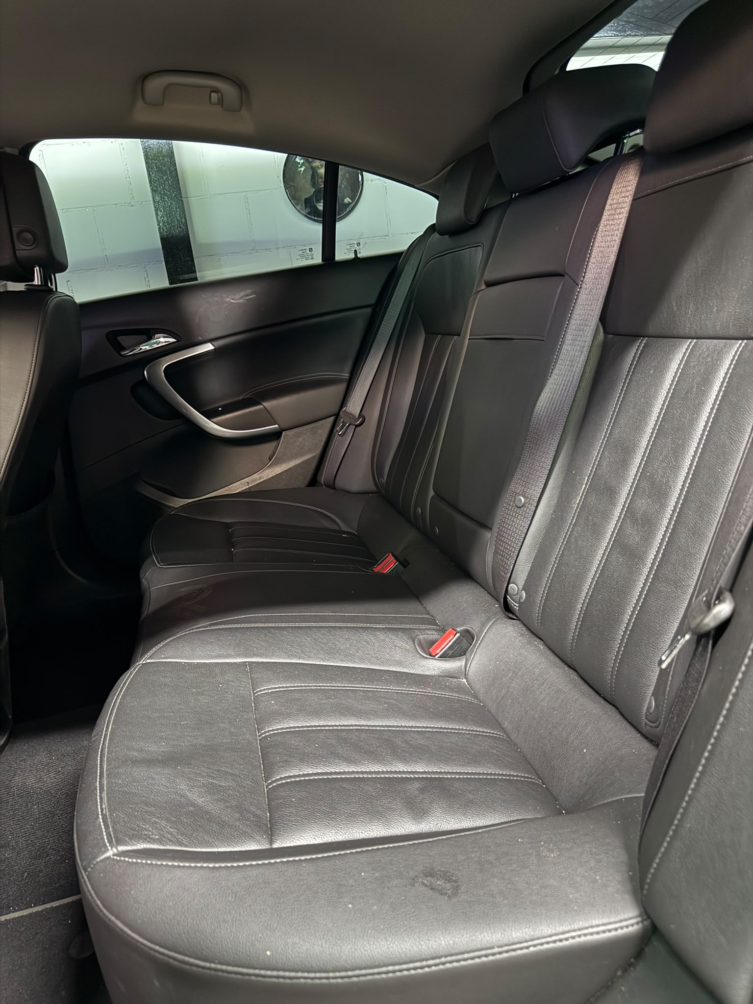 OPEL Insignia 2.0 CDTI Edition 4WD Automatic-image-8