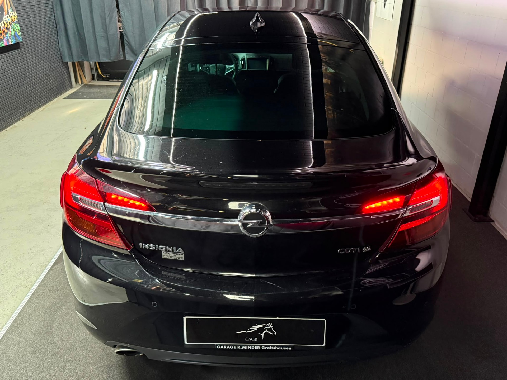 OPEL Insignia 2.0 CDTI Edition 4WD Automatic-image-9