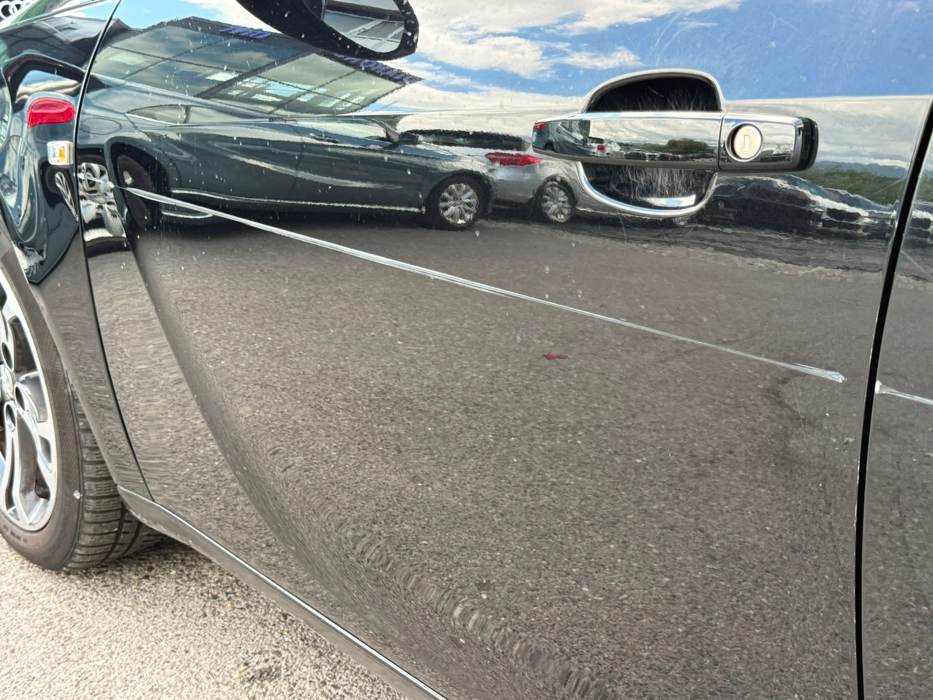 OPEL Insignia 2.0 CDTI Edition 4WD Automatic-image-17