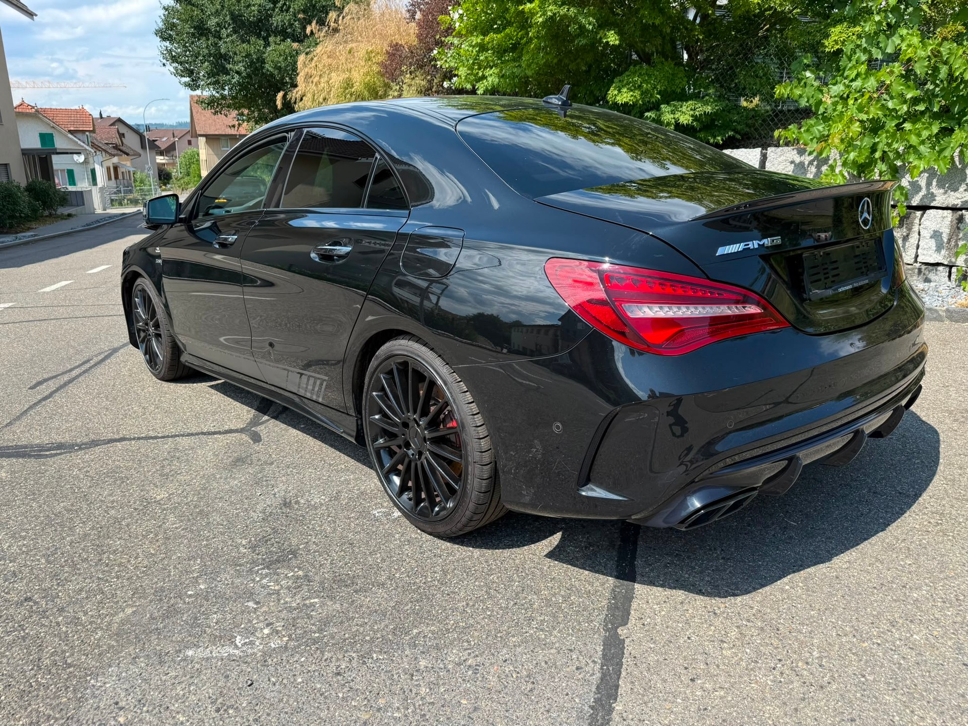 MERCEDES-BENZ CLA 45 AMG 4Matic Speedshift-image-2