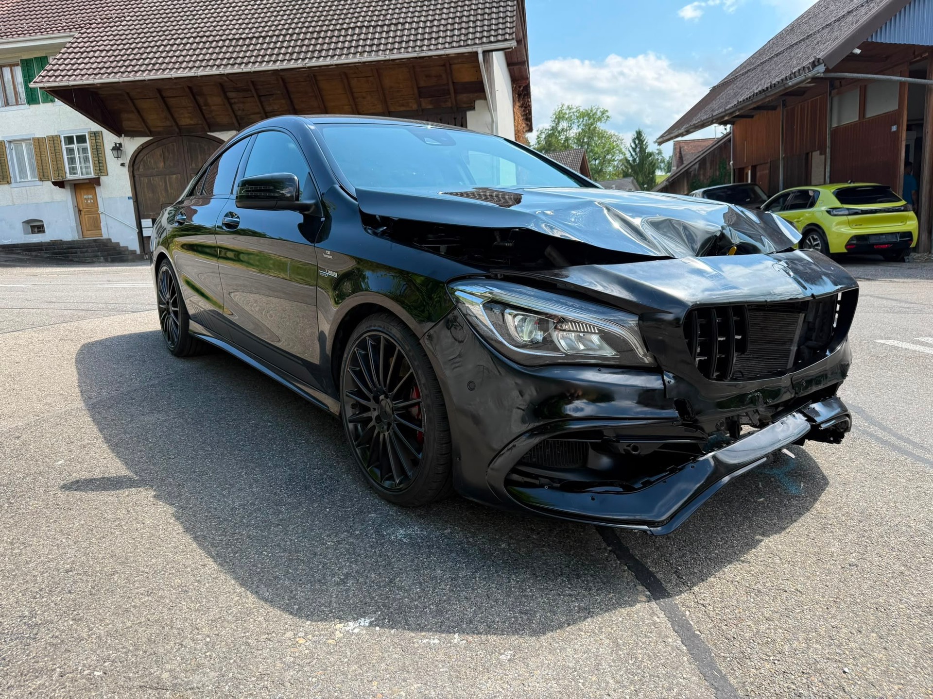 MERCEDES-BENZ CLA 45 AMG 4Matic Speedshift-image-6