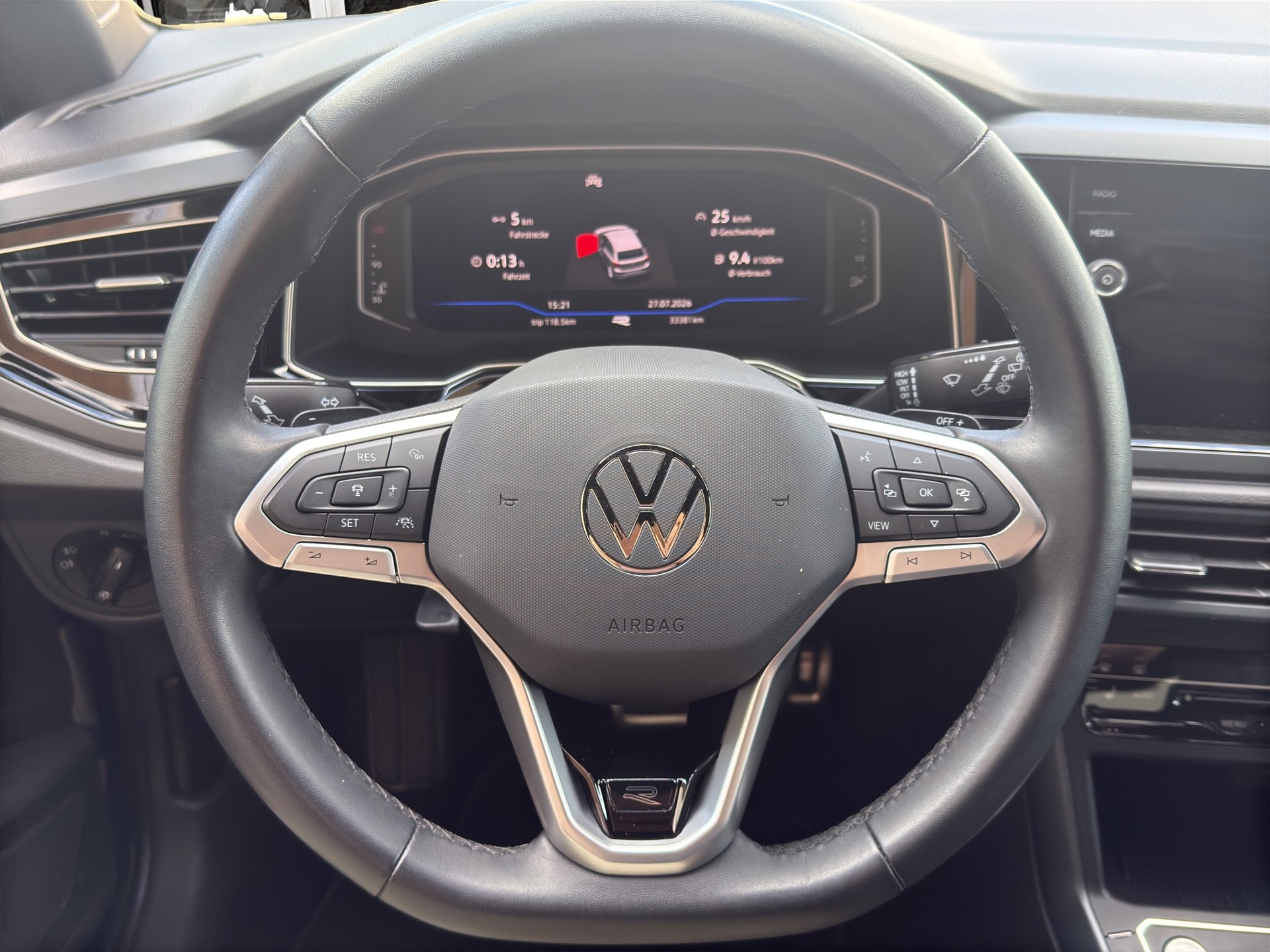 VW Polo 1.0 TSI R-Line DSG-image-13