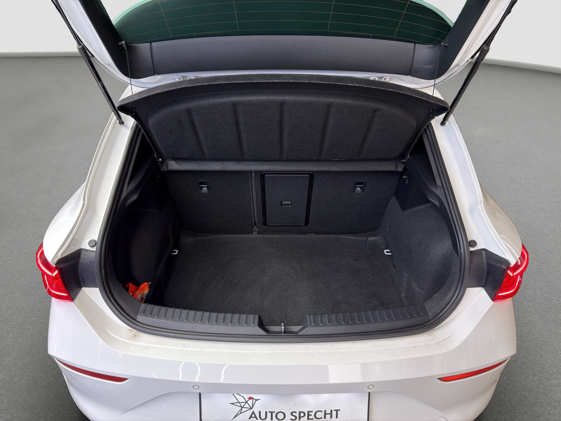 CUPRA LEON VZ 2.0 TSI DSG-image-32