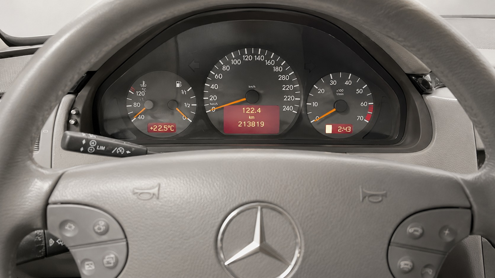 MERCEDES-BENZ MERCEDES-BENZ E 240 I-image-7