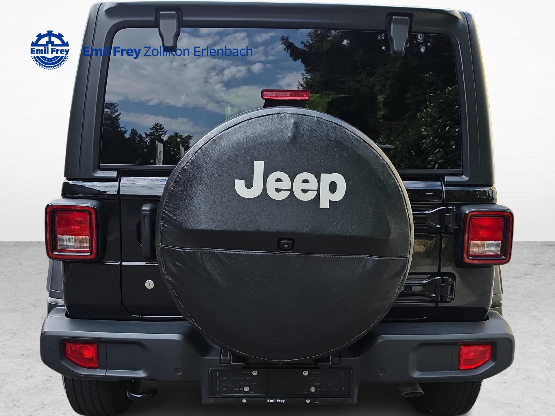 JEEP Wrangler 2.0 Turbo Sport-image-3