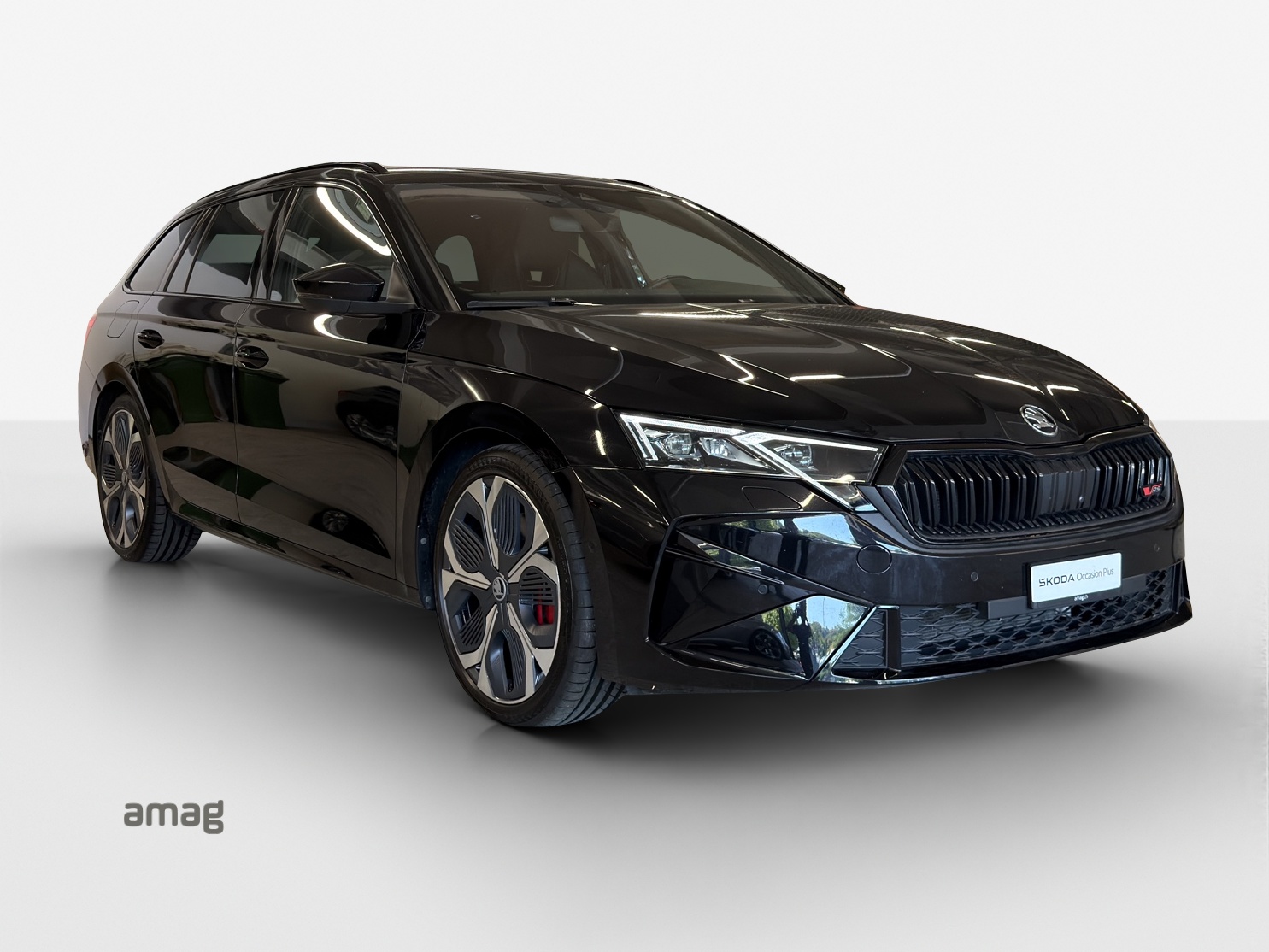 SKODA Octavia Combi 2.0 TSI DSG RS-image-5
