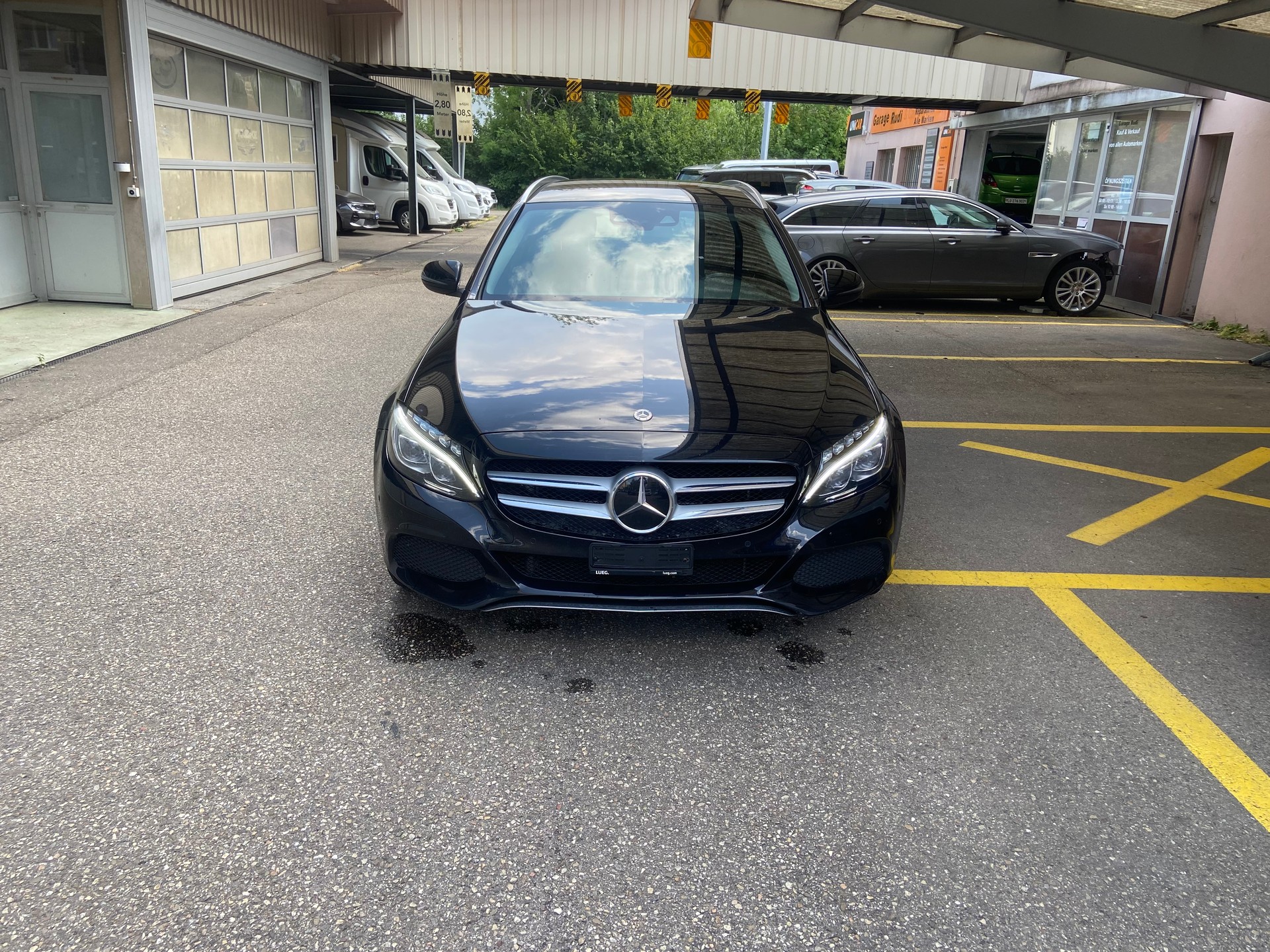 MERCEDES-BENZ C 250 d Swiss Star Exclusive 4Matic 9G-Tronic-image-0