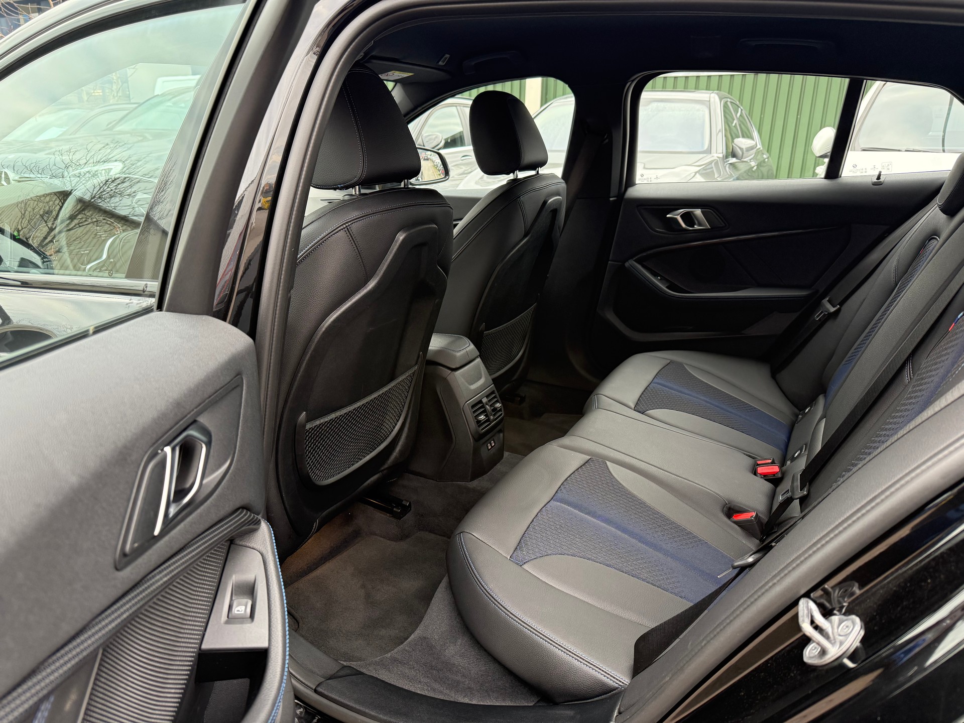 BMW 116d Steptronic M Sport-image-12
