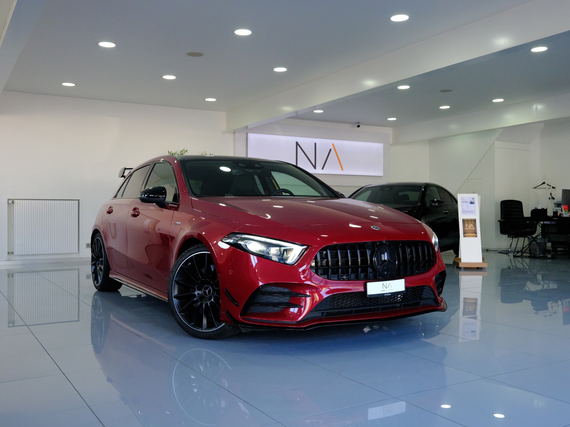 MERCEDES-BENZ A 35 AMG 4Matic Speedshift-image-0