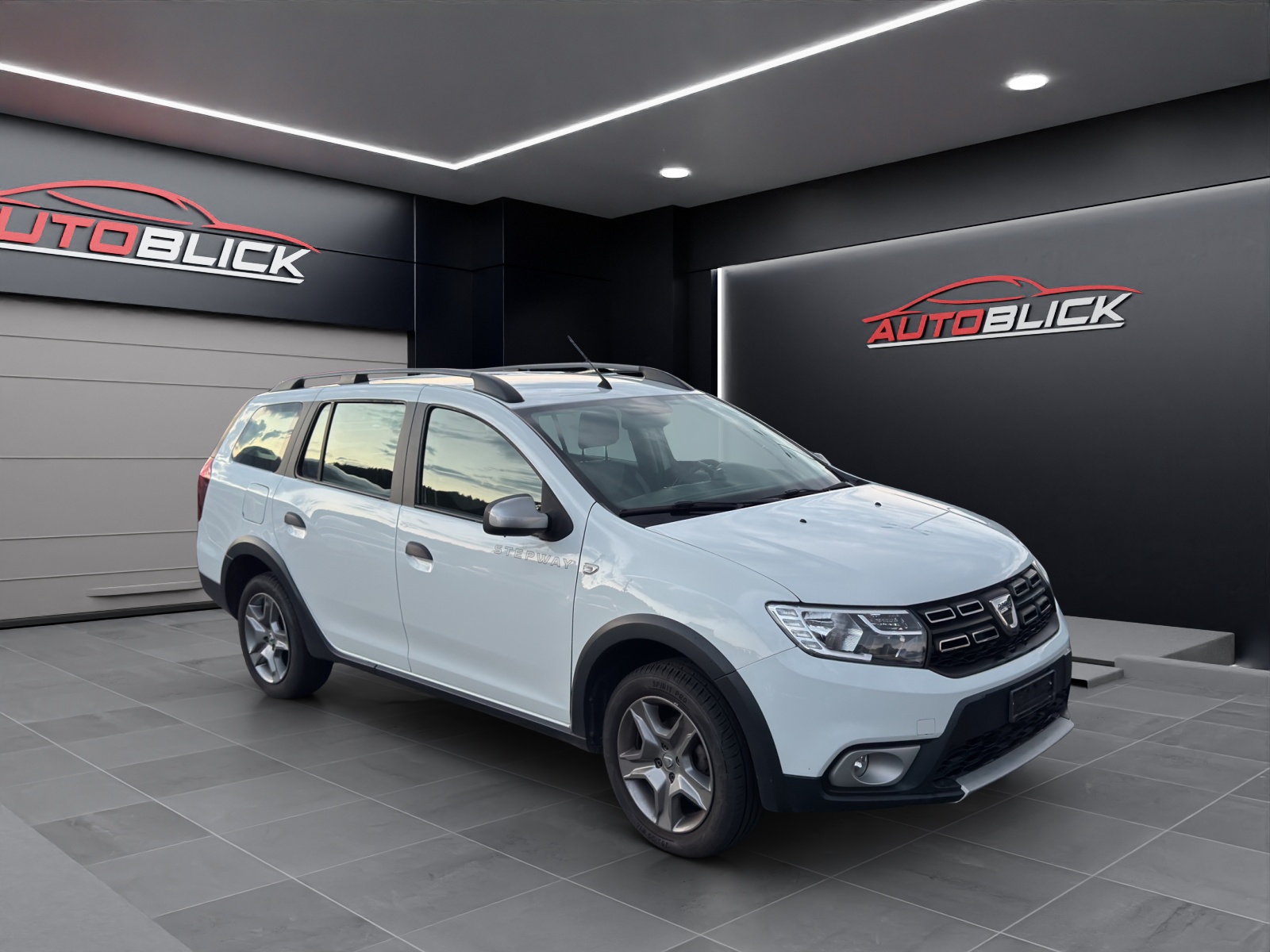 DACIA Logan MCV 0.9 Stepway-showroom-element-2