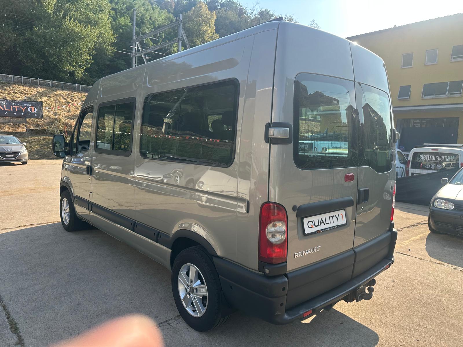 RENAULT Master T35 2.5dCi L2H2-image-6