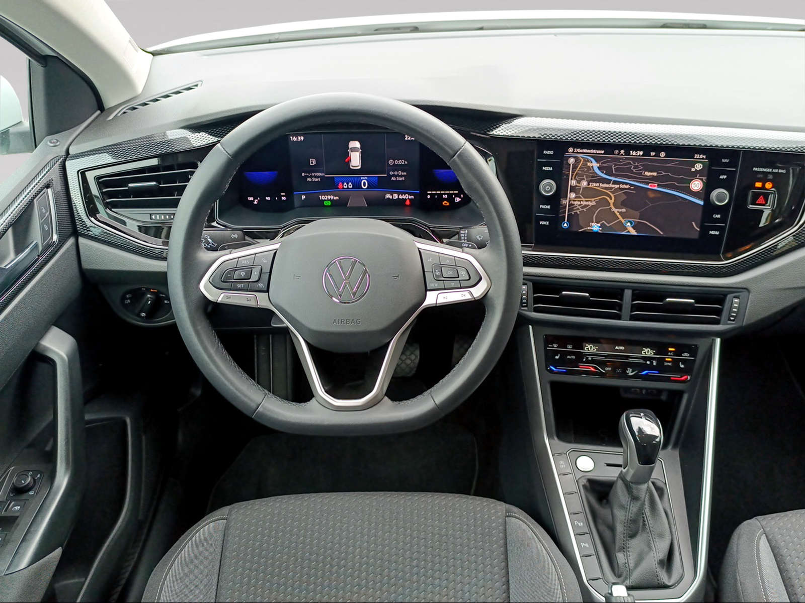 VW Polo 1.0 TSI Life DSG-image-8