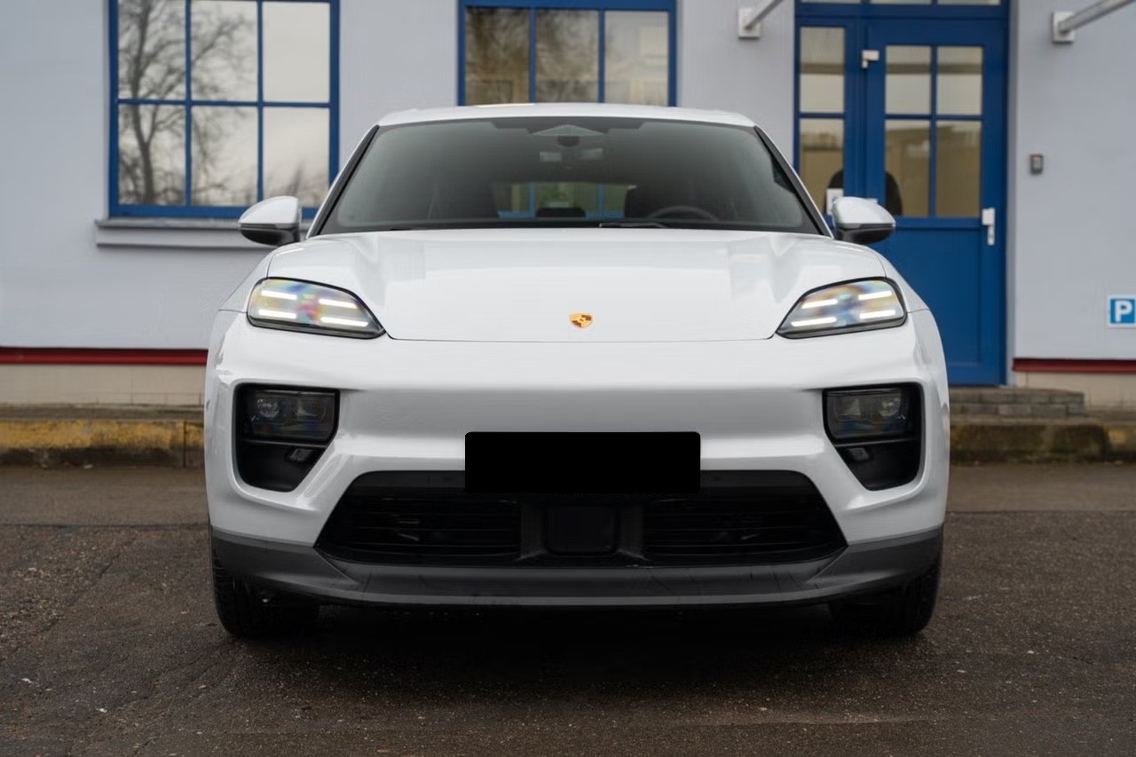 PORSCHE Macan 4 100kWh-image-1