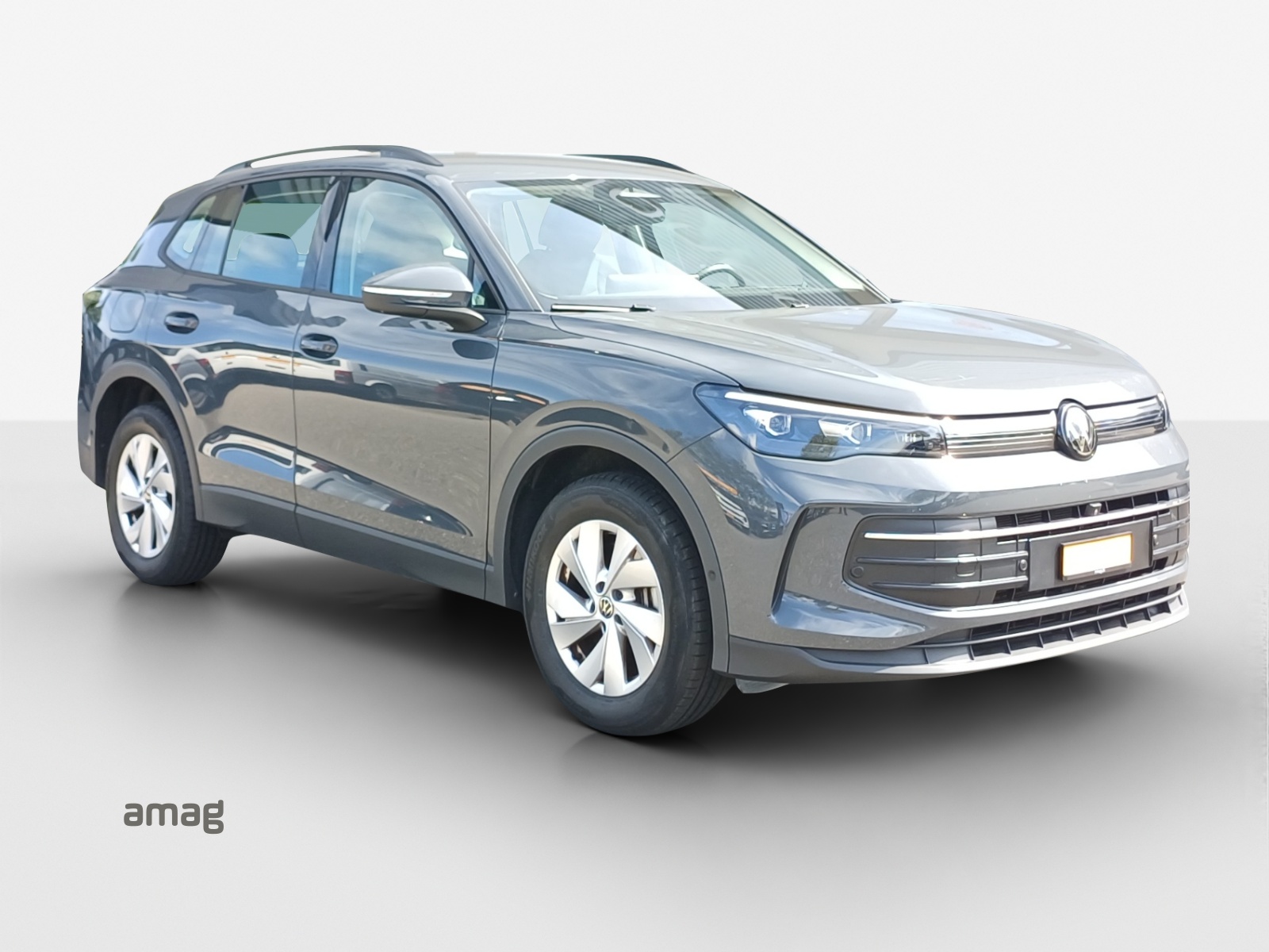 VW Tiguan 2.0 TSI DSG Life 4Motion-image-5