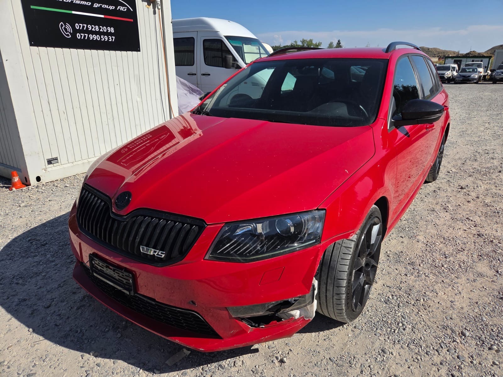 SKODA Octavia Combi 2.0 TSI RS DSG-image-3