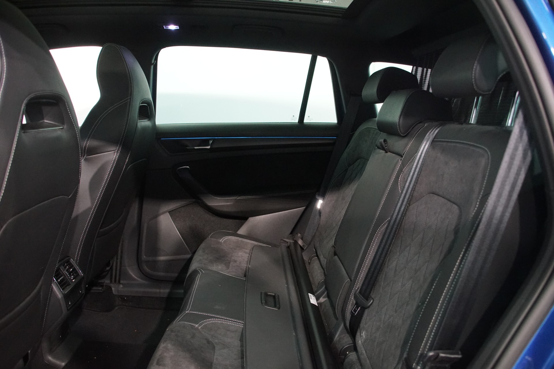 SKODA Kodiaq 2.0 TSI 4x4 Sport Line-image-15