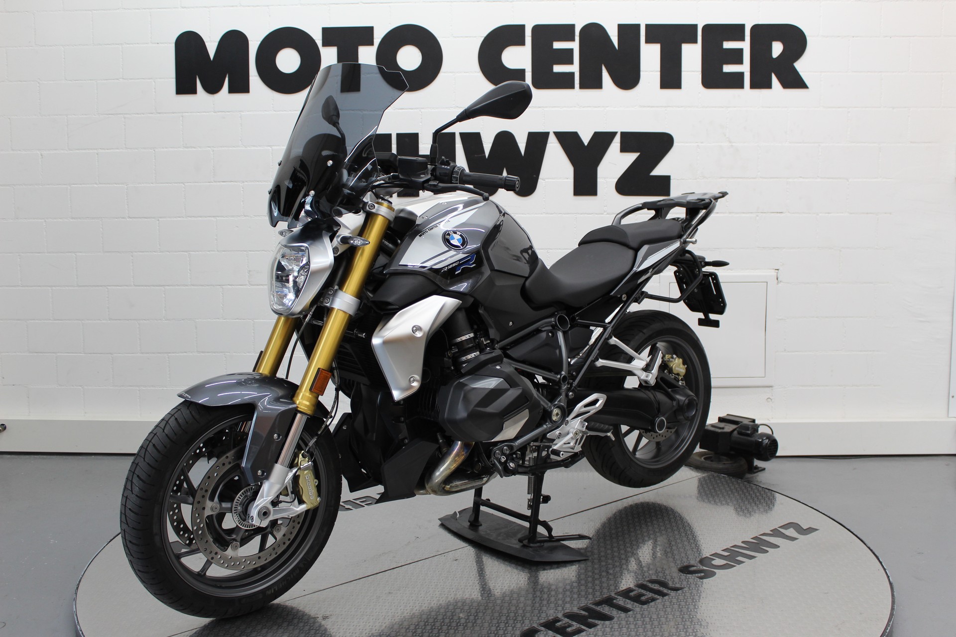 BMW R 1250 R-showroom-element-3