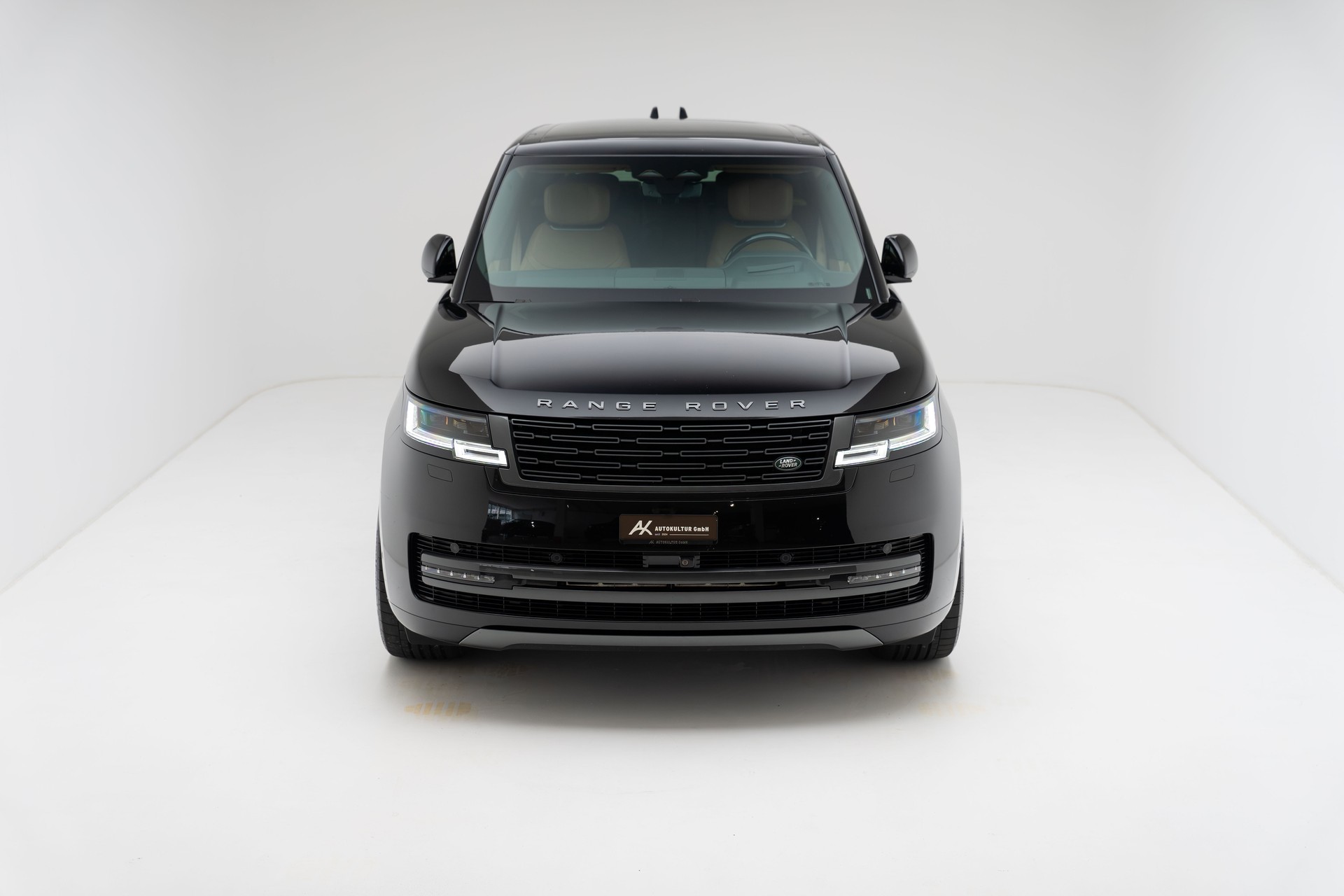 LAND ROVER Range Rover LWB D350 3.0D I6 MHEV Autobiography Automatic-showroom-element-3