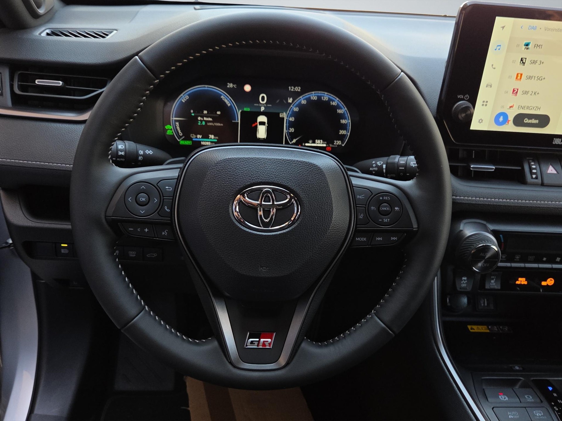 TOYOTA RAV4 2.5 Plug-In-Hybrid GR Sport-image-9