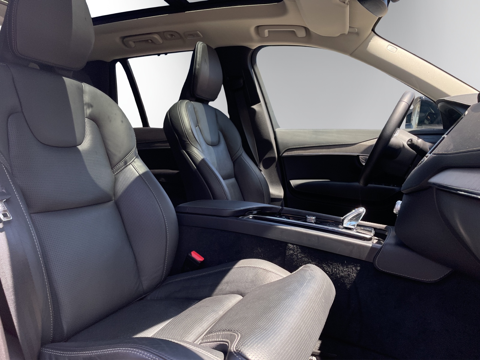 VOLVO XC90 B5 Diesel Mild Hybrid AWD Ultimate Dark Geartronic-image-10