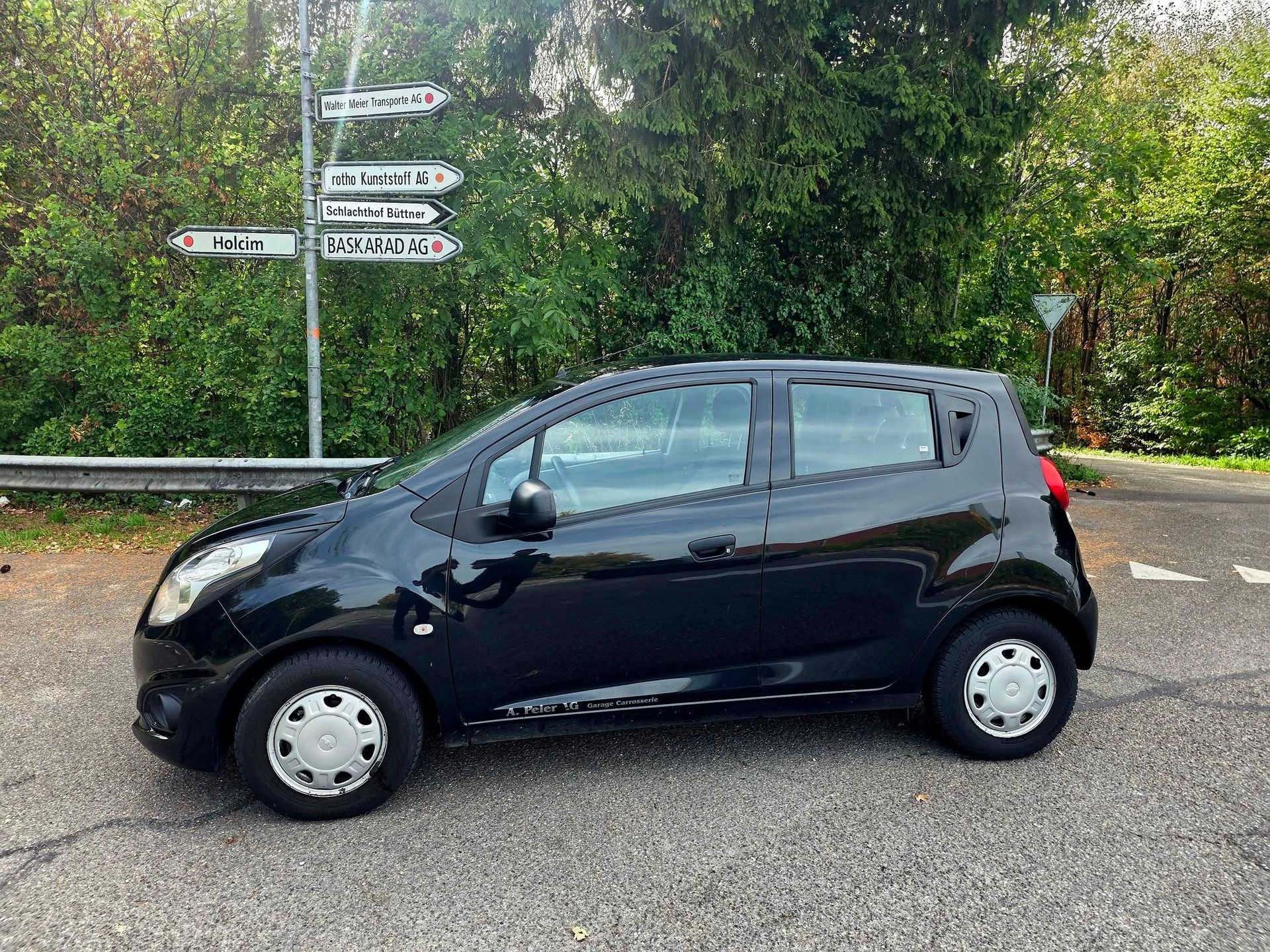 CHEVROLET Spark 1.0 LS Cool-image-1