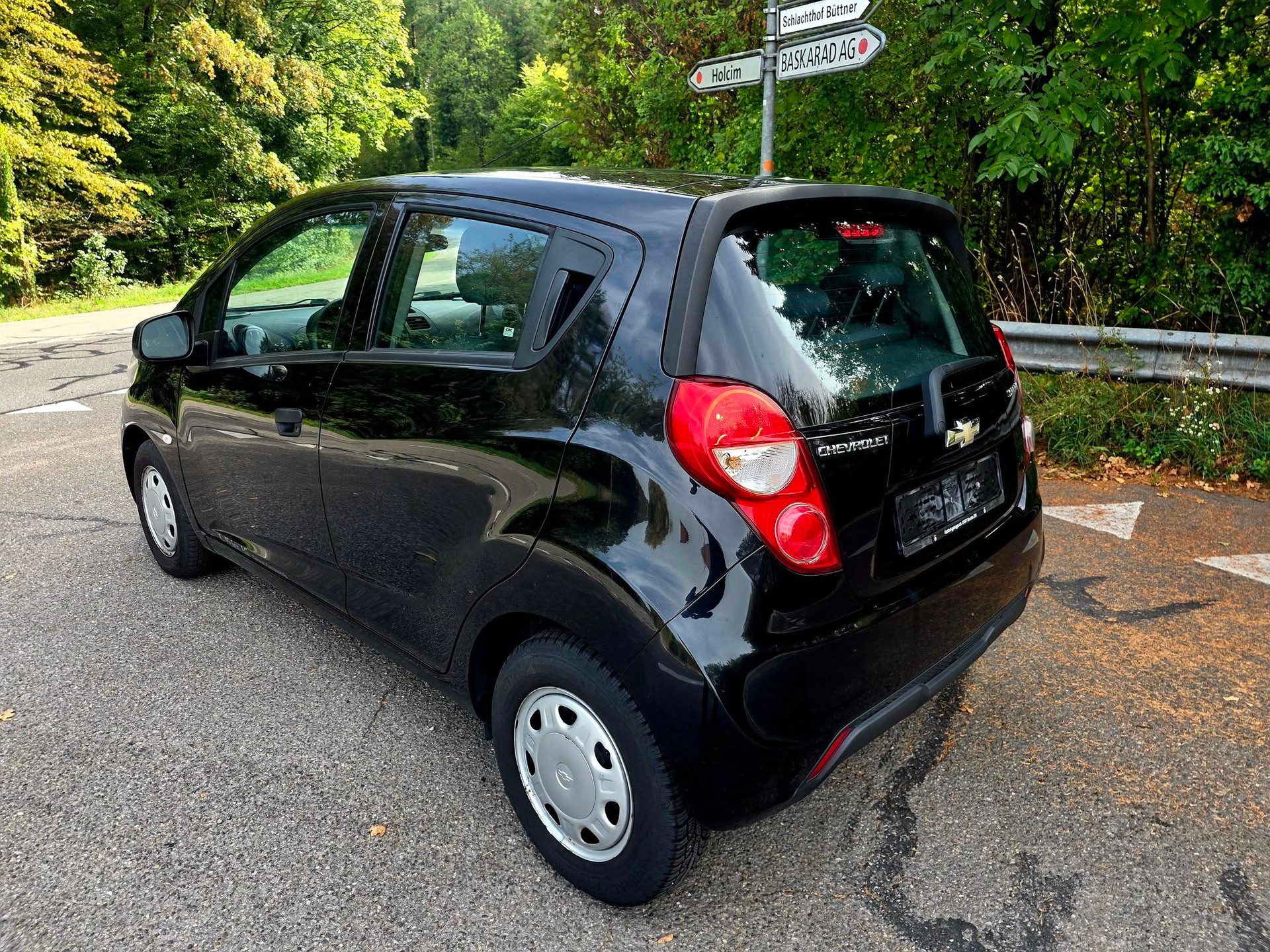 CHEVROLET Spark 1.0 LS Cool-image-5