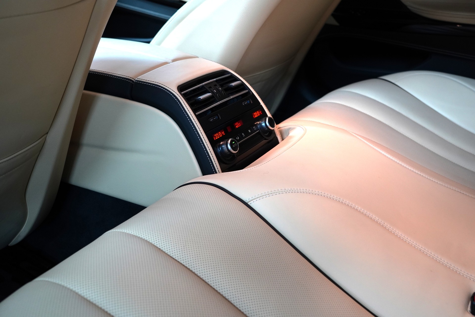 BMW 650i Gran Coupé xDrive-image-22