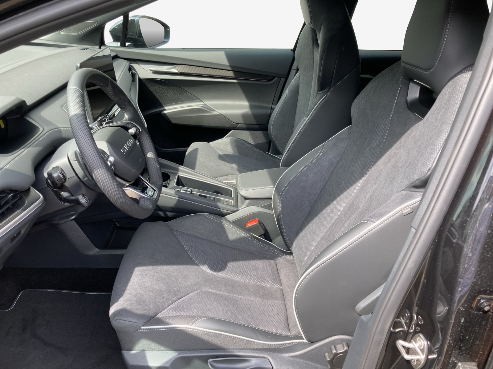 SKODA Elroq 85 Sportline-image-5