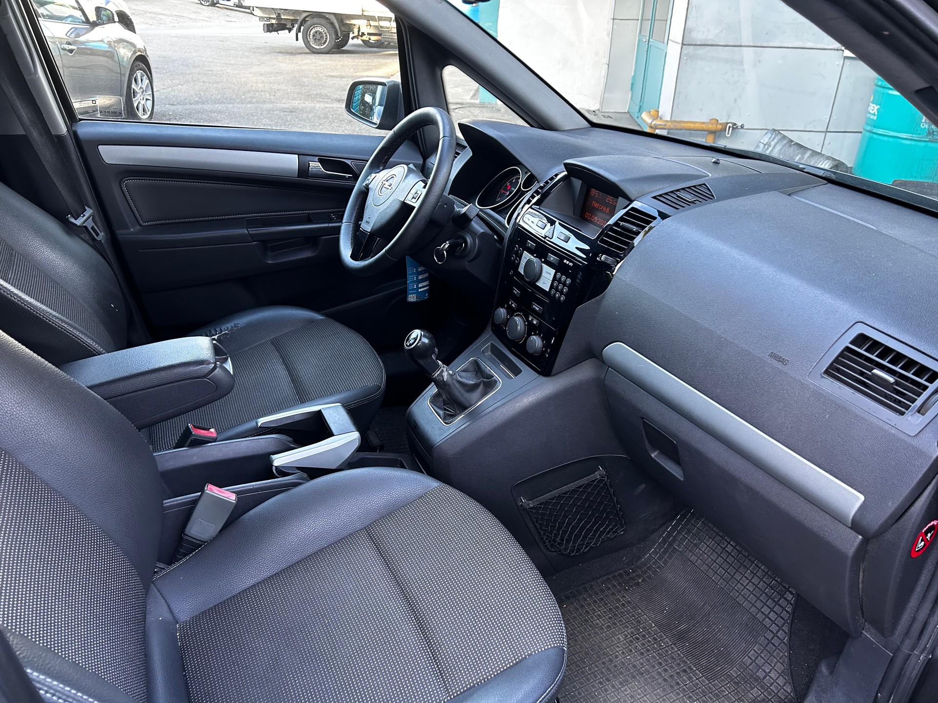 OPEL Zafira 1.8i 16V opc-image-9