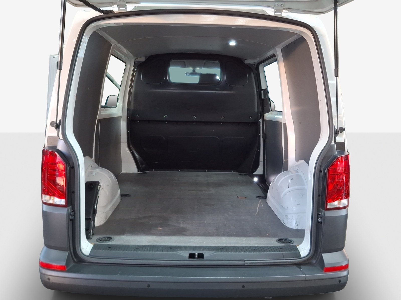 VW T6.1 2.0 TDI-image-12